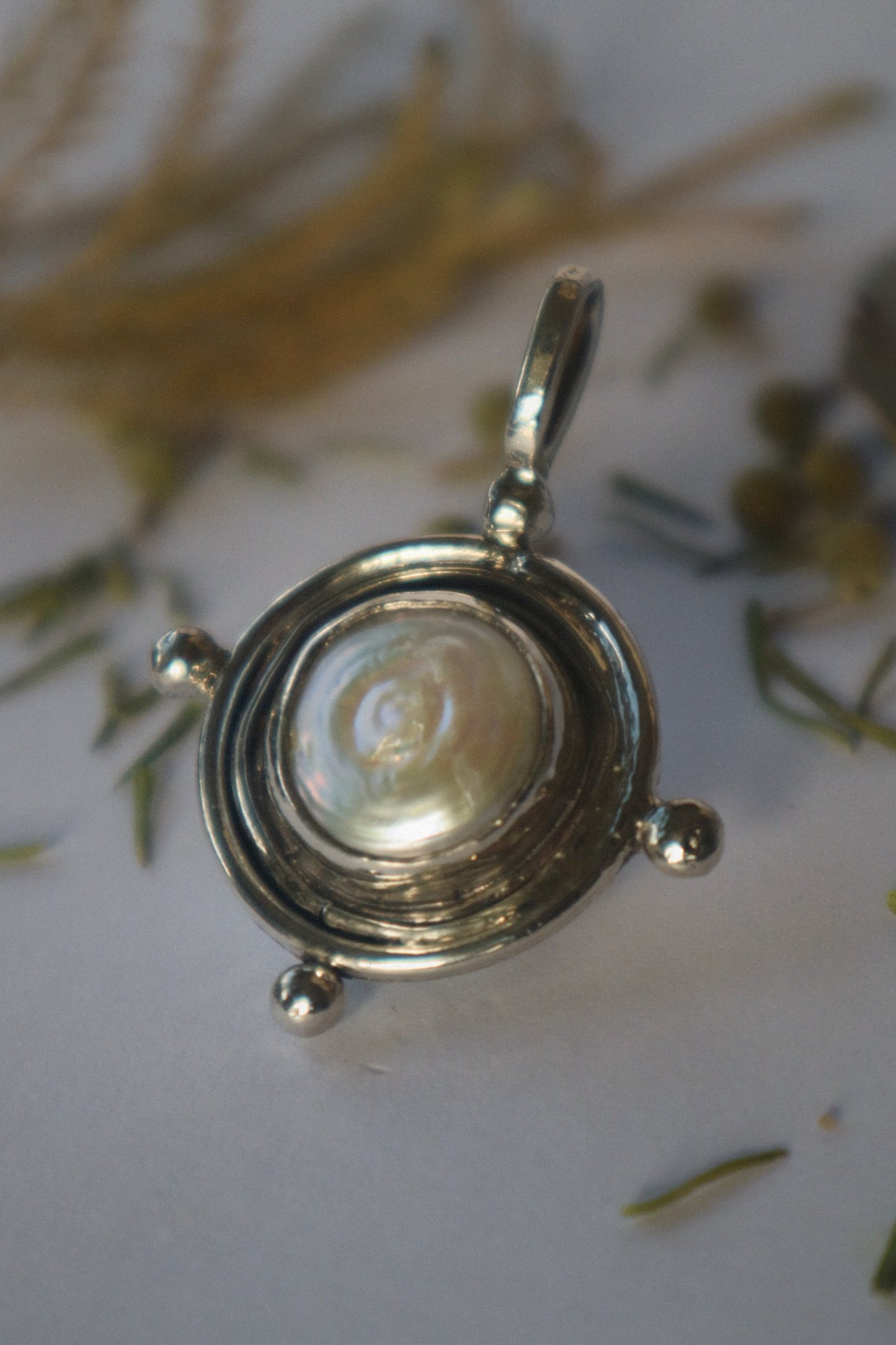 Dazed upon the Moon Pendant