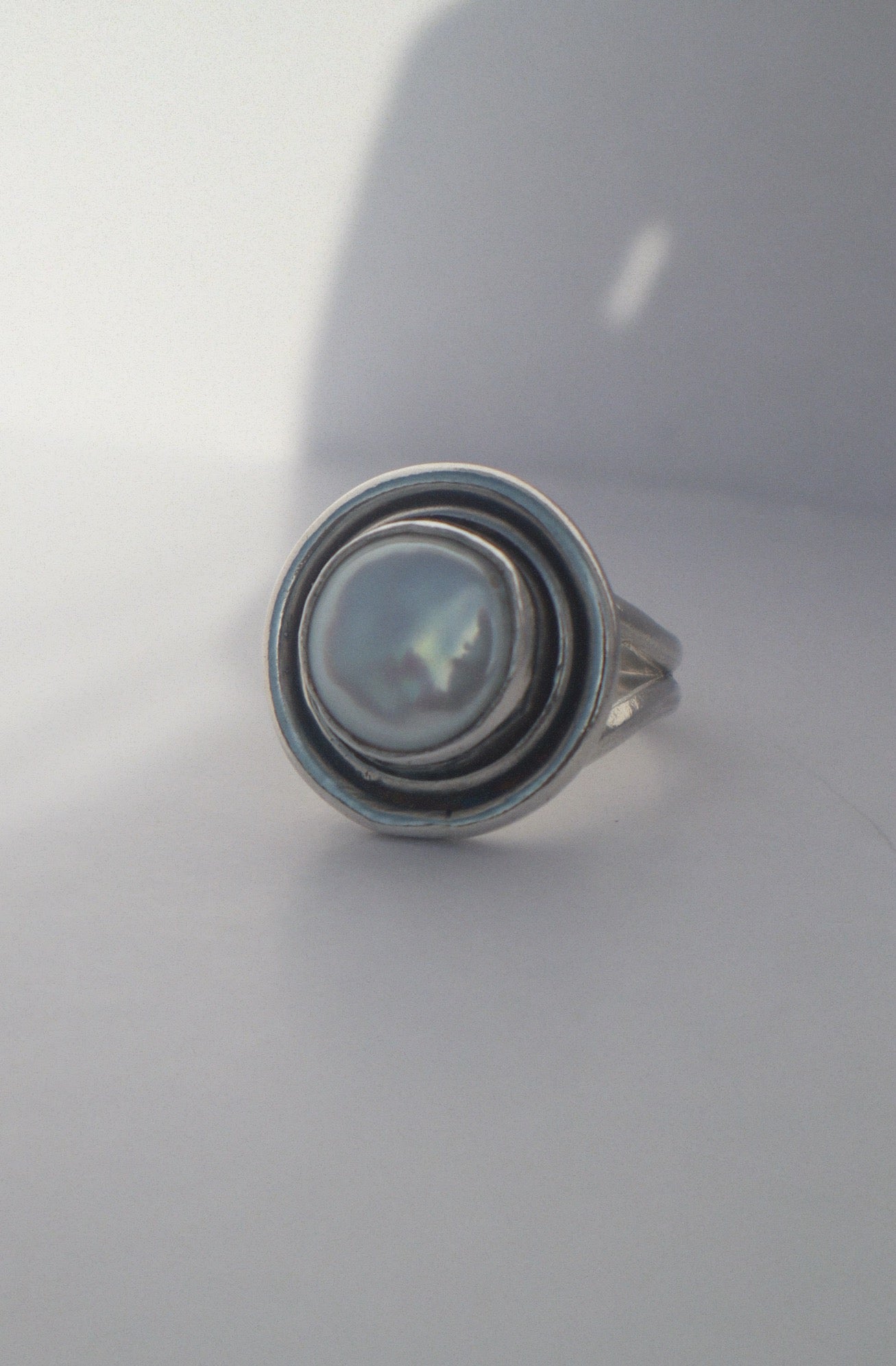 Pearlescent Stream Ring