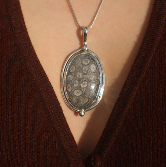 Fossils & Daisies Pendant